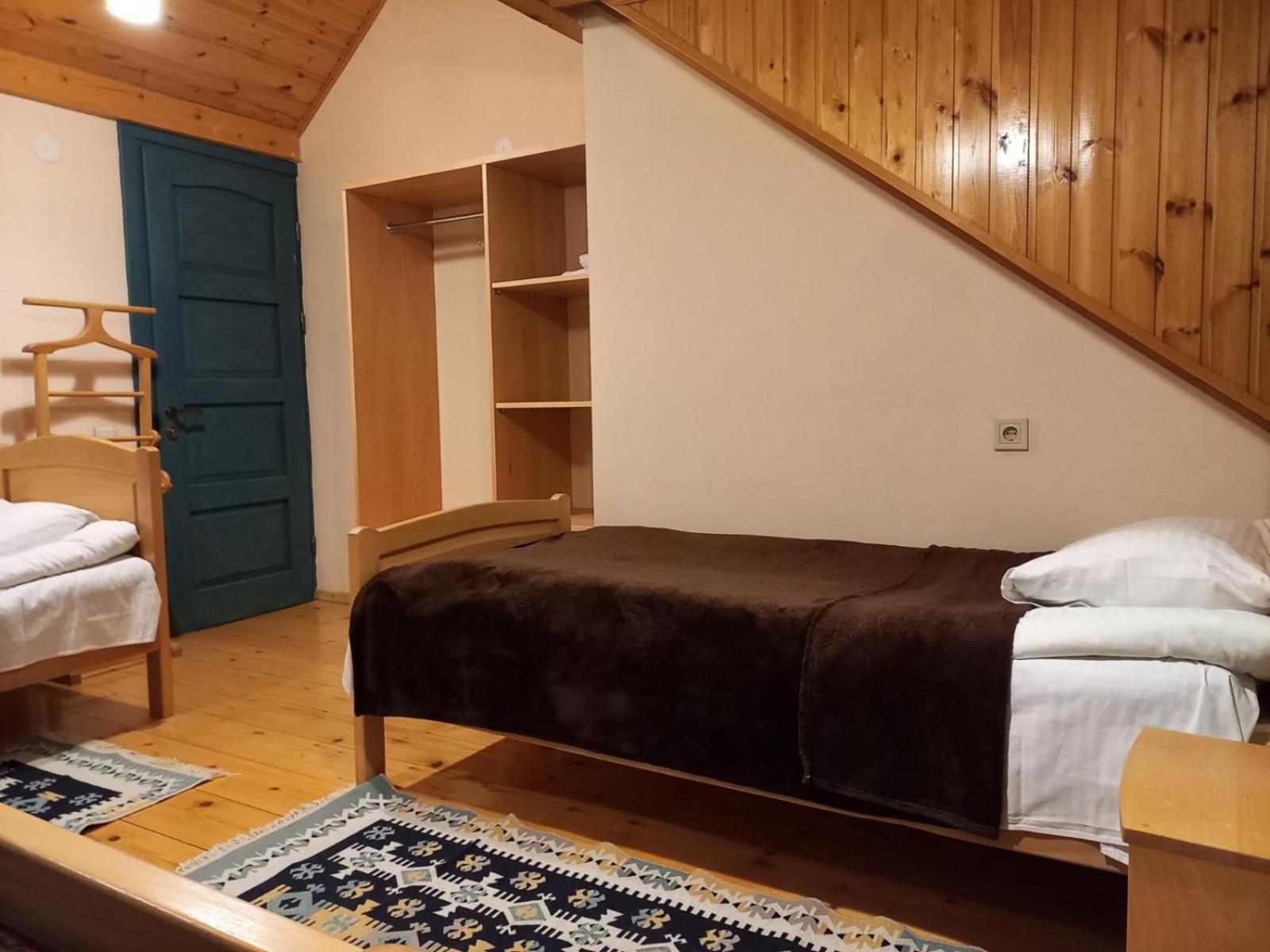 ميستيا Guesthouse Edelweiss الغرفة الصورة